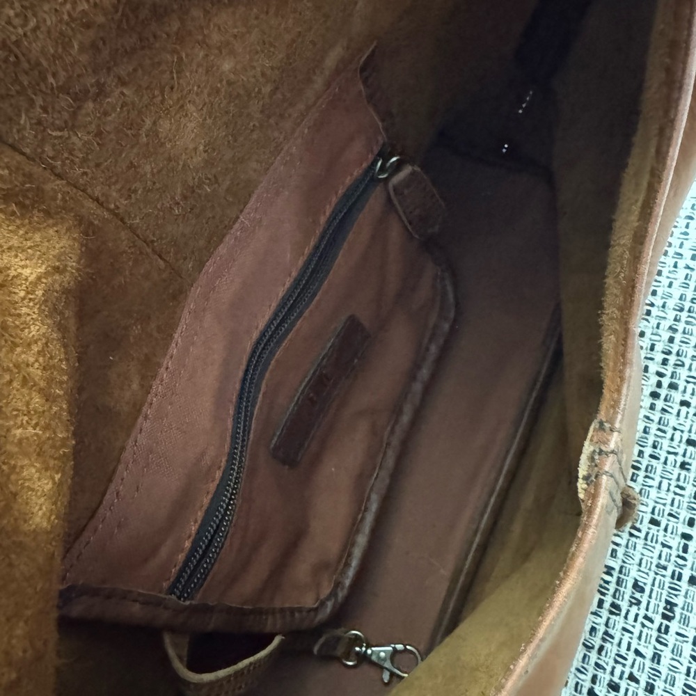 Vintage Frye bag - Picture 9 of 12